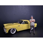 "Weekend Car Show" Figurine II for 1/24 Scale Models by American Diorama