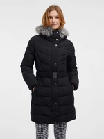 Orsay Černý dámský prošívaný kabát s umělým kožíškem - Dámské