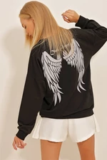 Trend Alaçatı Stili Women's Black Crew Neck Front And Back Wings Printed Oversize Sweatshirt