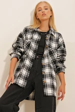 Trend Alaçatı Stili Women's Black and White Checked Stamped Cotton Oversized Safari Jacket Shirt