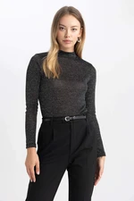 DEFACTO Slim Fit Turtleneck Long Sleeve T-Shirt