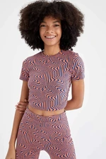 DEFACTO Slim Fit Short Sleeve Colour Block Printed Crop Top