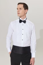 ALTINYILDIZ CLASSICS Men's White Slim Fit Slim-Fit Cut Cut Collar 100% Cotton Shirt that Wrinkles Easily.