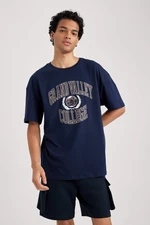 DEFACTO Comfort Fit Crew Neck T-Shirt
