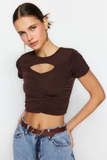Trendyol Brown Cut Out Detailed Fitted/Simple Crew Neck Crop Flexible Knitted Blouse