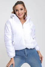 By Saygı Women's White Inflatable Coat with an elasticated waist, pockets and lining with a hood