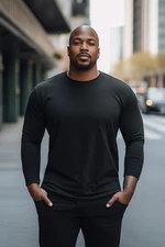 Trendyol Black Men's Plus Size Comfy 100% Cotton Long Sleeved Regular / Regular fit T-Shirt.