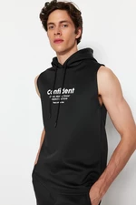 Trendyol Czarny męski T-shirt bez rękawów z kapturem o regularnym kroju technicznym z tkaniny technicznej-One-Shirt