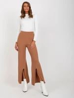 Camel wide knitted trousers with slit