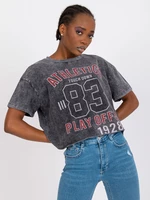 Dark grey short T-shirt with printed pattern and round neckline