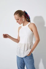 DEFACTO Fitted Sleeveless Poplin Blouse
