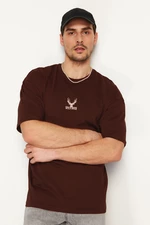 Trendyol Dark Brown Oversize Deer Embroidered 100% Cotton T-Shirt