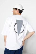 Trendyol White Men's Oversized/Wide Cut 100% Cotton Crew Neck Printed Back T-Shirt