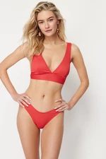 Trendyol červené textúrované pravidelné bikini nohavičky