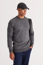 AC&Co / Altınyıldız Classics Men's Anthracite-gray Melange Standard Fit Normal Cut Crew Neck Honeycomb Patterned Knitwear Sweater.