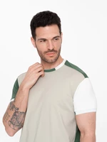 Ombre Men's t-shirt with elastane with colored sleeves - green