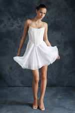 Trendyol Bridal White Body-fitting Woven Lined Pearl Wedding/Wedding Elegant Evening Dress