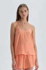 Dagi Orange Singlet