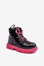 Izolované patentované detské topánky Big Star čierne a ružové