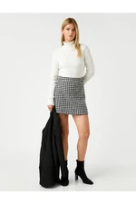 Koton Crowbar Pattern Mini Skirt