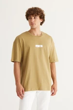 AC&Co / Altınyıldız Classics Men's Oil Green Oversized Loose Fit, Crew Neck 100% Cotton Printed T-Shirt.