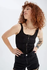 DEFACTO Coool Fitted Agraf and Corset Detailed Camisole Crop Athlete