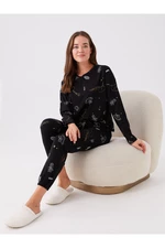 LC Waikiki Crew Neck Patterned Long Sleeve Women's Pajamas Set