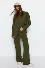 Trendyol Olejově zelená, široký střih, základní kalhoty a pletený top a spodní set