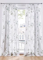 Transparentná záclona s kvetovanou potlačou (1 ks)