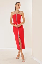 By Saygı Stone Detailed Crepe Evening Dress with a slit in the front. Interlining.