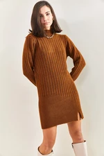 Bianco Lucci Women's Ribbed Knitwear Dress with a Slit Hem