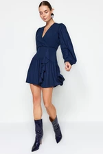 Trendyol Navy Blue Flounce dvojradové tkané šaty