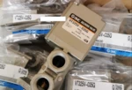 New Original SMC direct-motion solenoid valve VT325-035G VT325V-035G