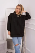 Insulated sweatshirt with black snap fasteners
