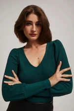 Halenka s výstřihem do V