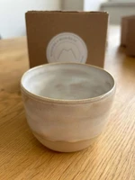 Bílý kalíšek na cappuccino, Keramika z Morávky