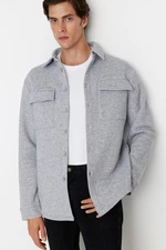 Trendyol šedá pánská košile s pravidelným/normálním střihem, límečkem, klopovou kapsou a fleecovou podšívkou