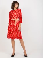 Lady's elegant lace dress - red