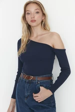 Trendyol Indigo Fitted Asymmetrical Collar Off-Shoulder Corduroy, Flexible Knitted Blouse Trendyol Indigo Fitted Asymmetrical Collar Off-Shoulder Corduroy, Flexible Knitted Blouse