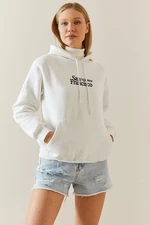 XHAN White Shawl & Hooded Sweatshirt