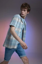 DEFACTO Regular Fit Short Sleeve Shirt