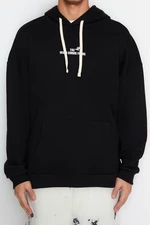 Trendyol Black Men's Oversize Hoodie. Animal Printed Cotton Sweatshirt with a Soft Pile Inside.