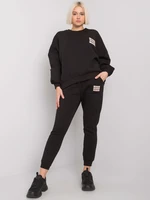 <p>The model is in the photo XS/S. Height of the model 165 cm, weight 52 kg. Hips 93 cm, waist 62 cm, chest 82 cm.