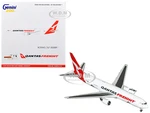 Boeing 767-300ERF Commercial Aircraft "Qantas Freight" White with Red Tail "Gemini 200 - Interactive" Series 1/200 Diecast Model Airplane by GeminiJe