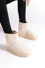 Capone Outfitters Thick Sole, Round Toe, Fur Medium Size Women's Boots Capone Outfitters Thick Sole, Round Toe, Fur Medium Size Women's Boots