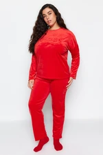 Trendyol Curve Red Velvet Crew Neck Knitted Pajamas Set