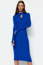 Trendyol Saxe Blue Midi Dzianinowa Sukienka Window/Cut Out