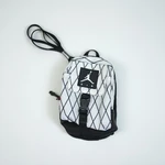 Anti-gravity pouch