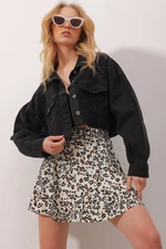 Trend Alaçatı Stili Women's Black Laser Cut Crop Jean Jacket with Double Pockets and Button Down