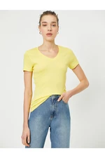 Koton T-Shirt - Gelb - Regular fit